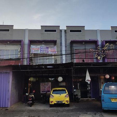 Superstar Residence Tomohon Redpartner المظهر الخارجي الصورة